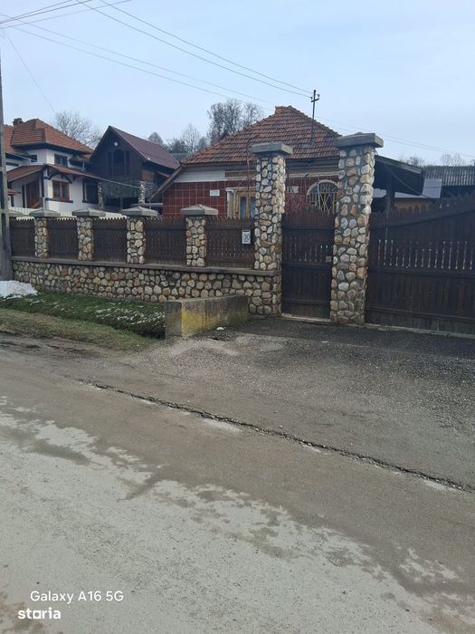 Vând/schimb casa Mihaiesti-Vacarea