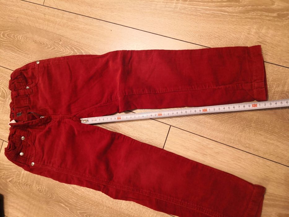 Pantaloni fetite marime 116,