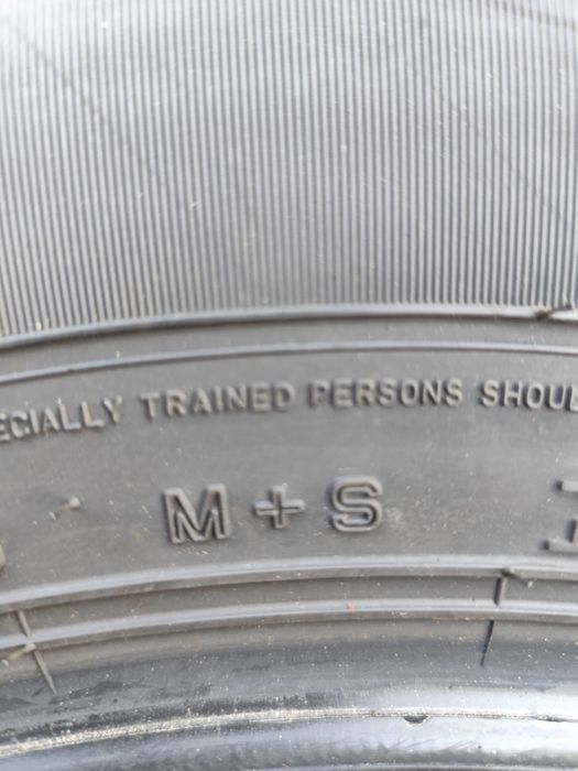 Anvelope 195 80 15 Dunlop Dot 2023 noi , nerulate AT20 (asfalt+teren)