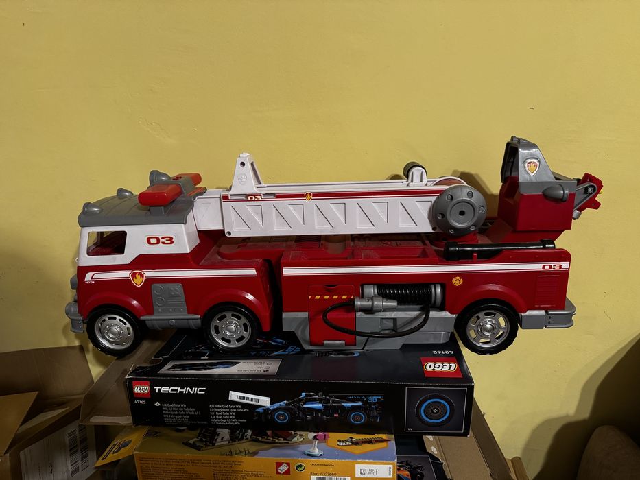 Paw Patrol Patrula Catelusilor masina de pompieri