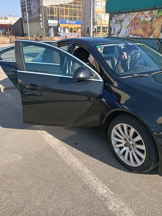 Vand Opel Insignia an fabricație 2010