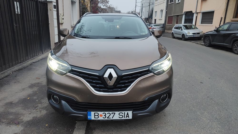Vând Renault Kadjar 1.6 dci BOSE - PANORAMIC