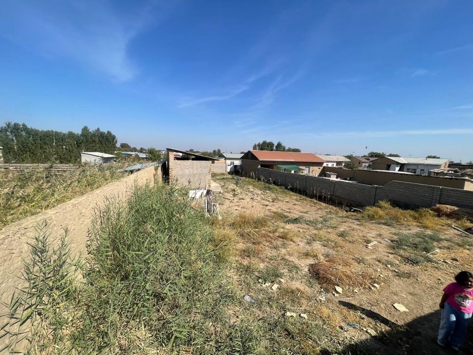 Бозсув аччисой махалла 10 соток Срочно сотилади