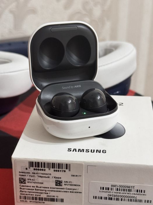 Samsung Galaxy Buds2