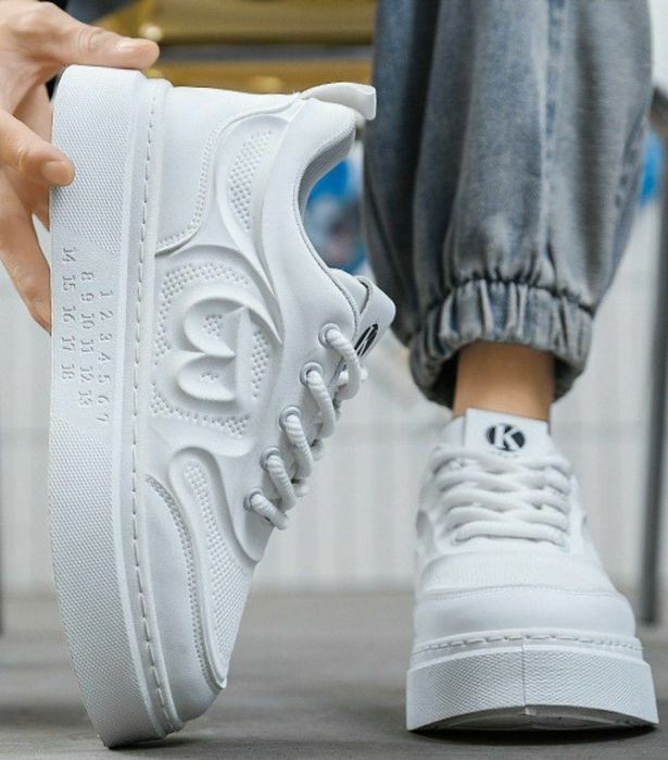 erkaklar oyoq kiyimi