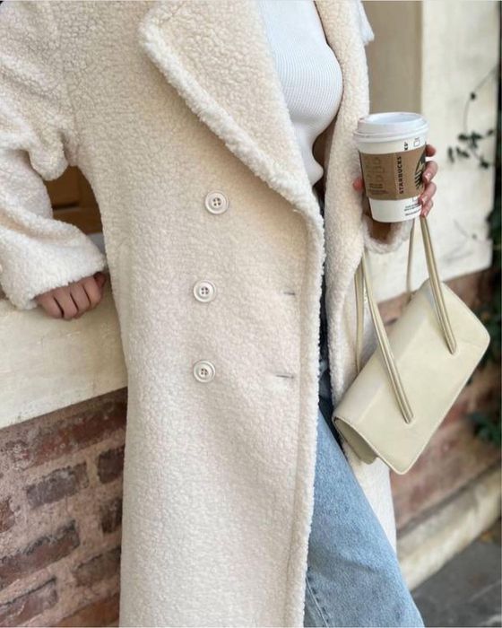 Дамско дълго палто