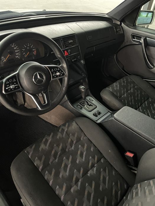 Mrcedes w202 avtomat restyling