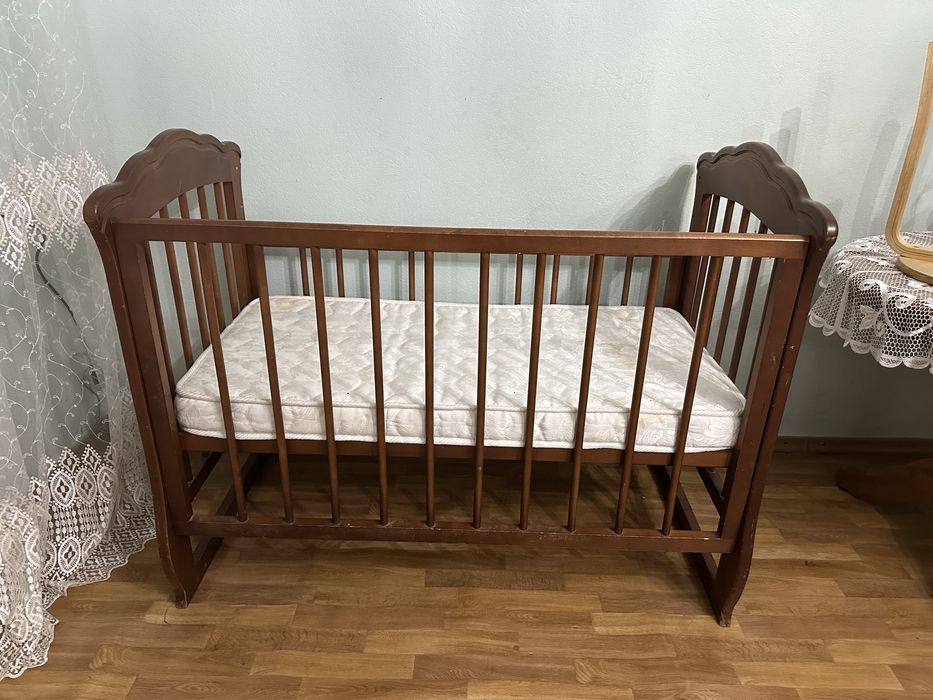 Манежка деревянная