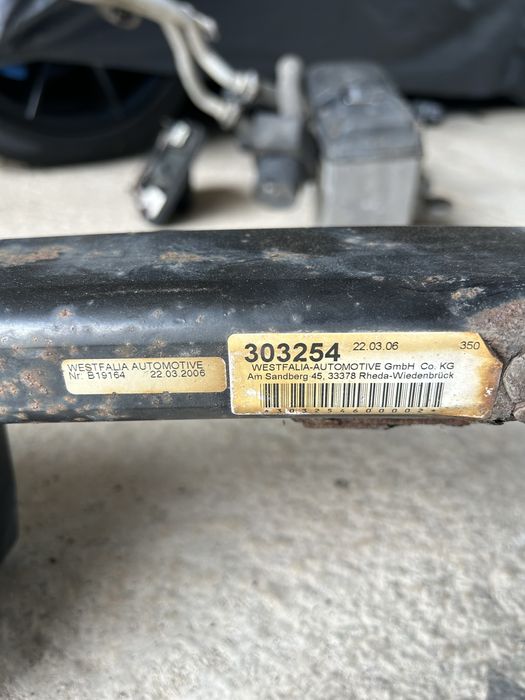 Ел теглич БМВ Е90 Е91 el teglich Bmw e90 e91 Оригинален