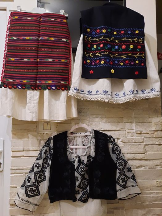 Batic vechi din casmir cu franjuri