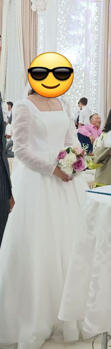 Свадебное платье (белое)