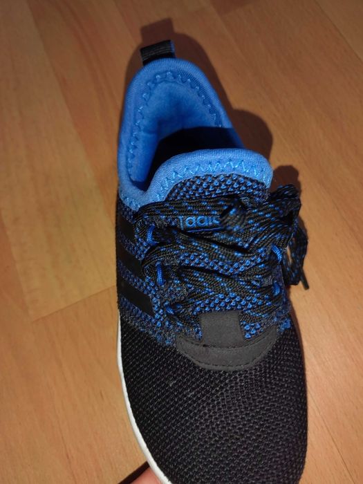 Маратонки за момче, много запазени. Купени от Германия