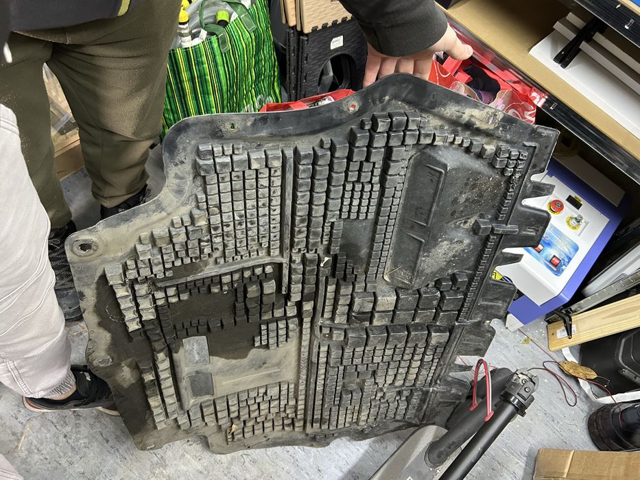 Scut motor passat b6