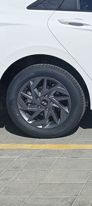 Продам Шины R16 лето