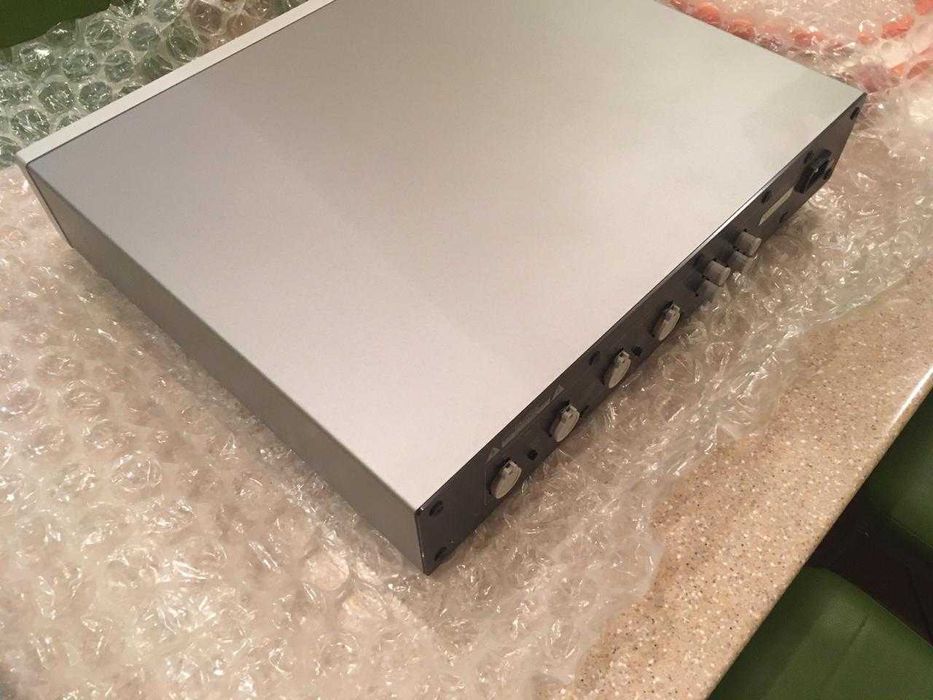 Усилитель для наушников Luxman p700u