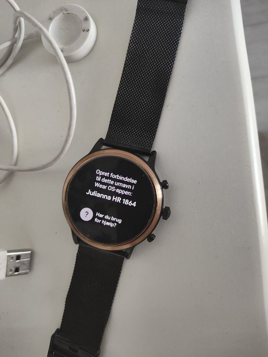 Ceas smartwach Fossil