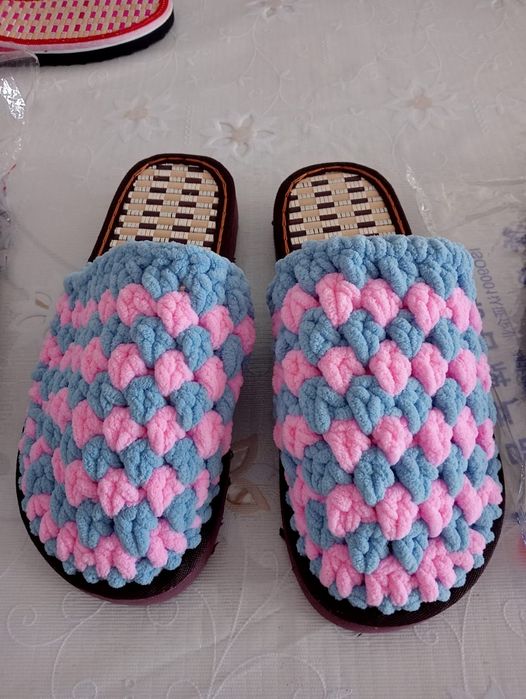 Домашние тапочки зимние