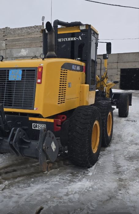 Спецтехника автогрейдер