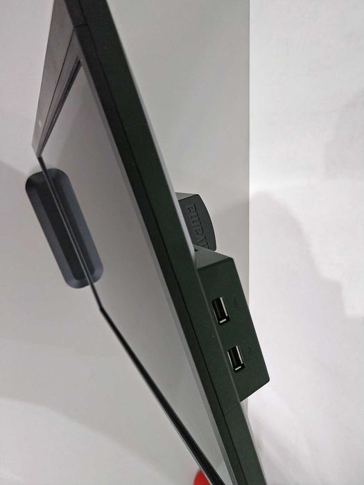 Монитор Iiyama ProLite XB2483HSU-B2DP 24"- DisplayPort, DVI, VGA, USB