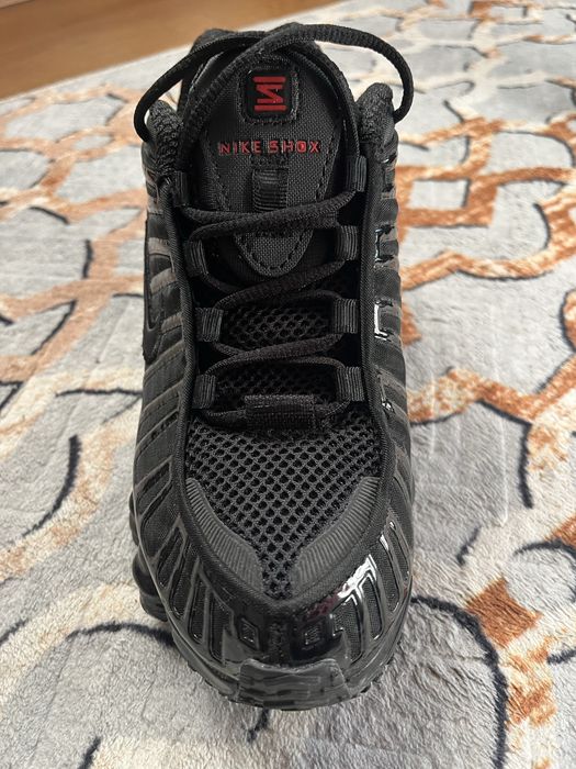Nike Shox Black 40