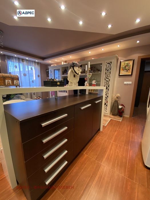 Продава се Тристаен апартамент в Враца, Река Лева - 100 кв.м за 2040 €/кв.м - Снимка #5