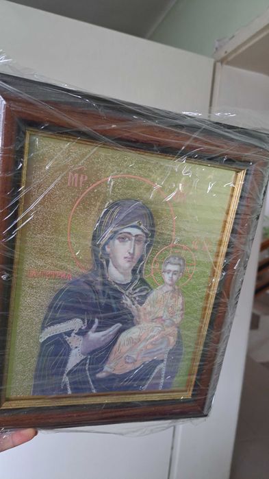 Икони старинни ръчно рисувани