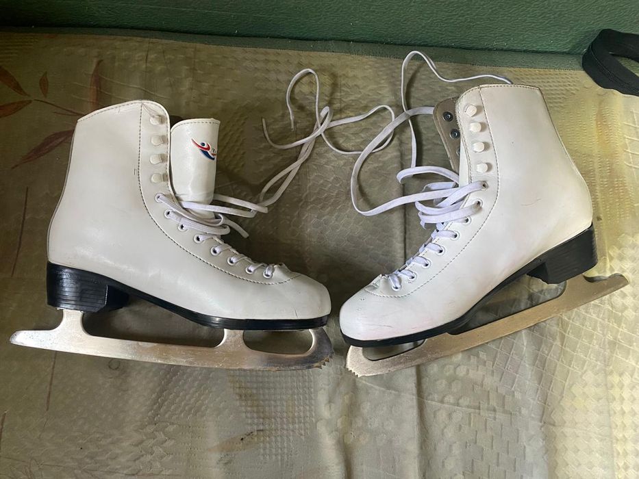 Коньки 41 размера