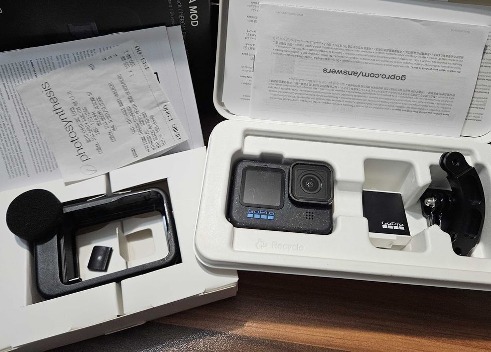 GoPro Hero12 Екшън Камера 2 бр + аксесоари