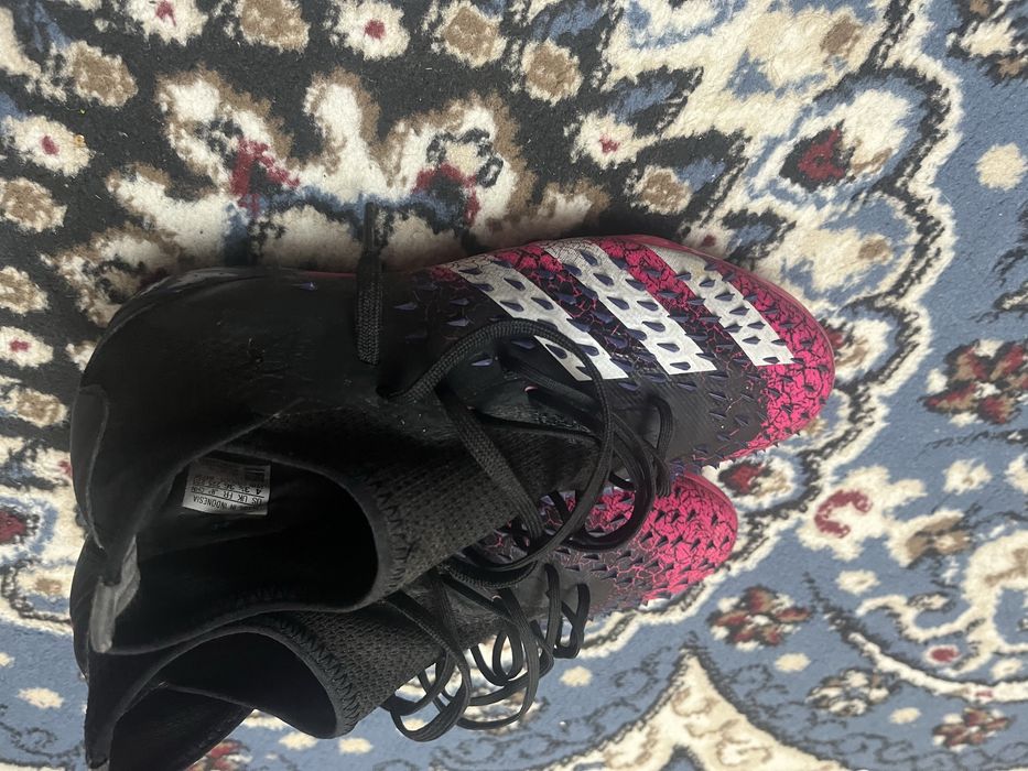 Adidas predator