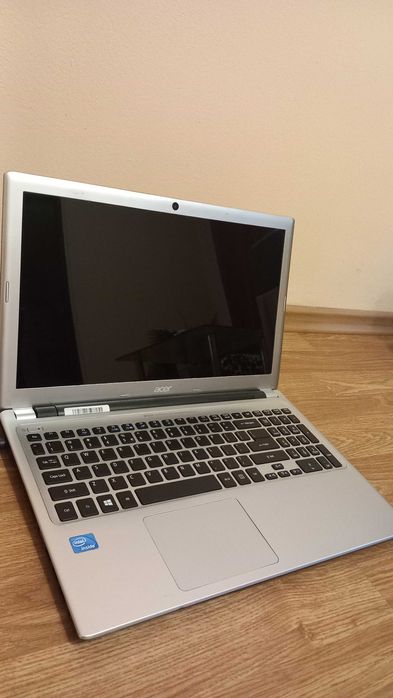 Laptop ACER  V5 / display led/ 6 Gb ram/Web/ WIFI