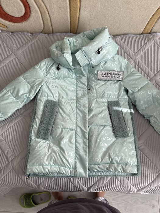 Продам зимнюю куртку