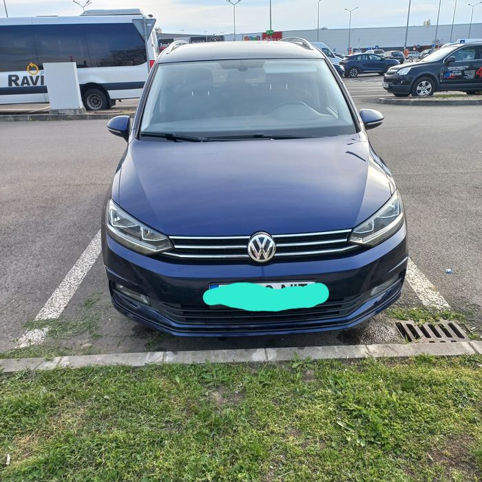VOLKSWAGEN Touran