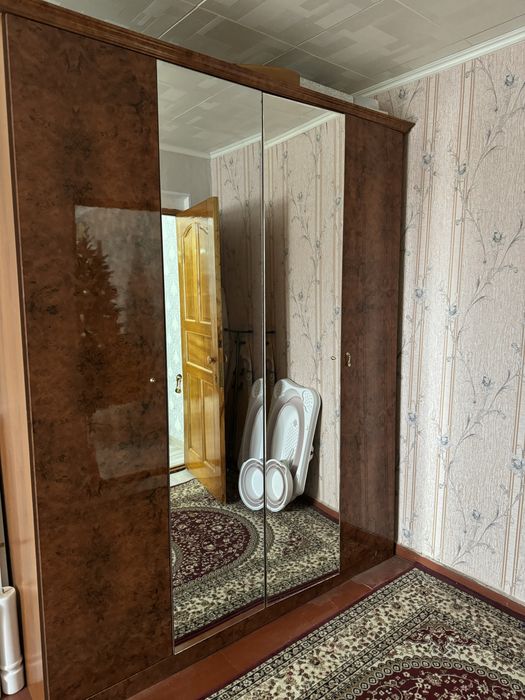 Продается шкаф.