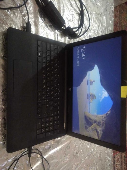 HP Ноутбук сотилади