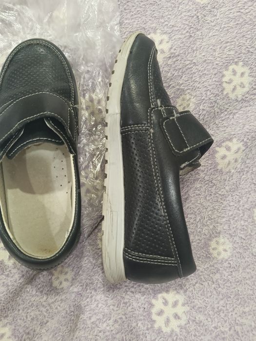 Продам кожаные туфли на мальчика