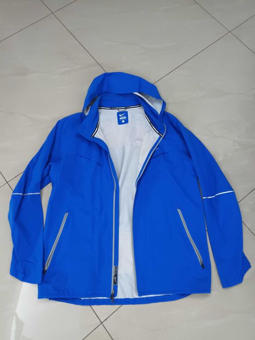 Jacheta "Nike" exceptionala