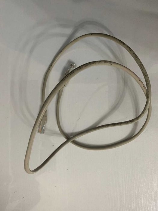 Кабель для подключения к локальной сети (патч корд)