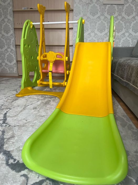 Детский горка качеля