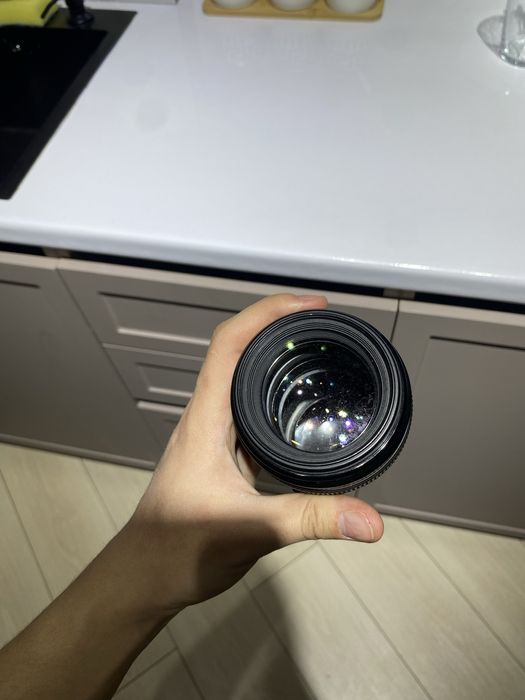 Canon 85mm 1.8 EF Обьектив 85mm