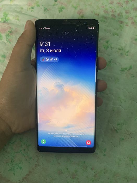 Самсунг ноте 8