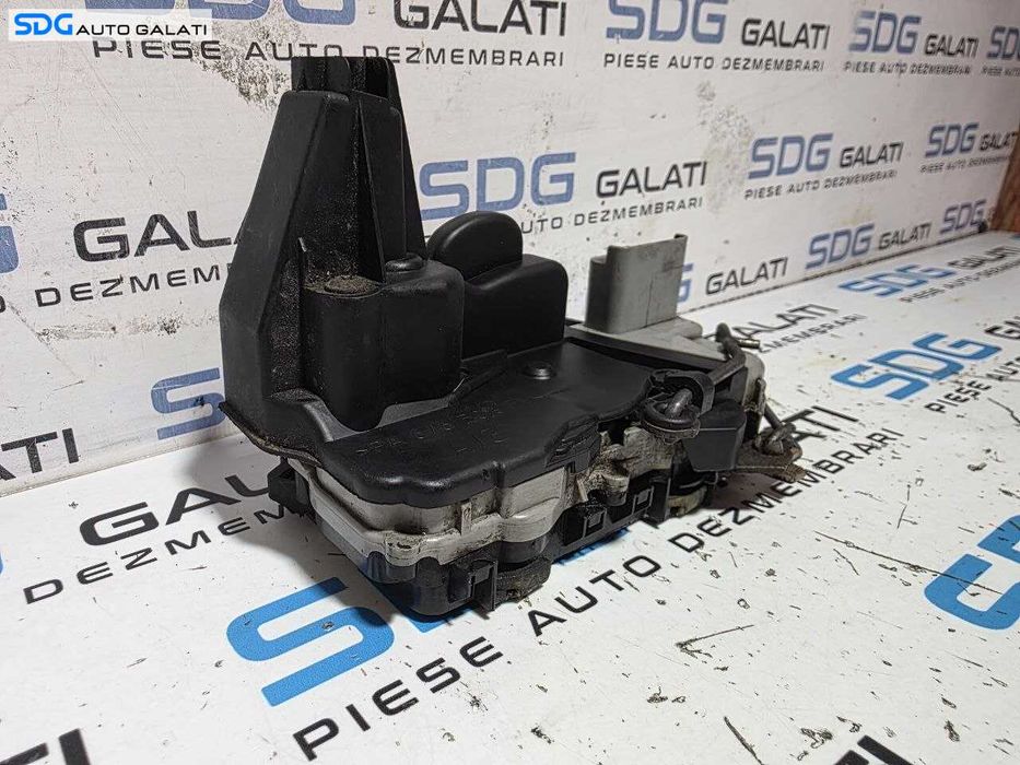 Incuietoare Broasca Yala Blocare Inchidere Usa Portiera Dreapta Fata Peugeot 307 SW 2002 - 2008 [N6861]
