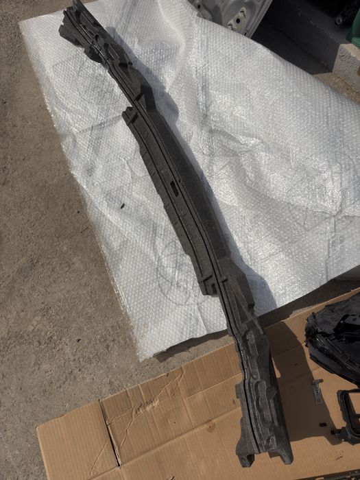 Фар,решетки,планки за рогове,държачи за радиатори