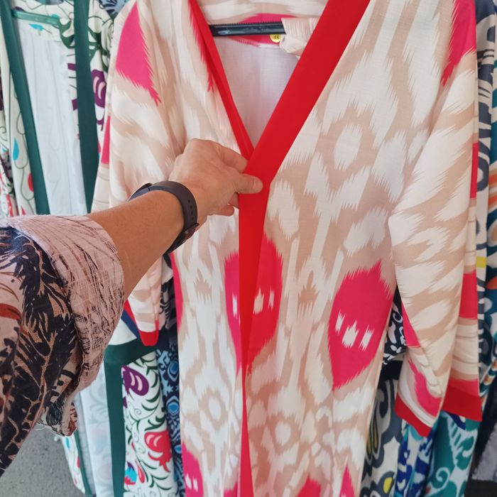 Абая с национальным узором