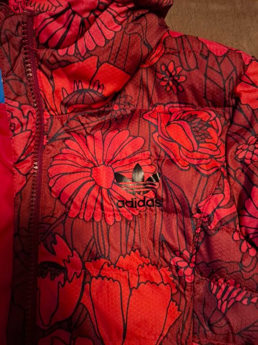 Дамско оригинално яке ADIDAS