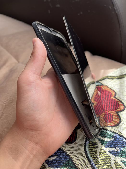 Продам телефон poco m3