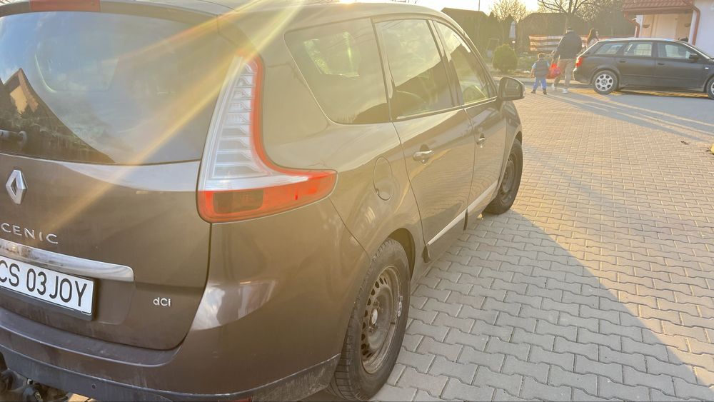Vand Renaul Grand Scenic 3