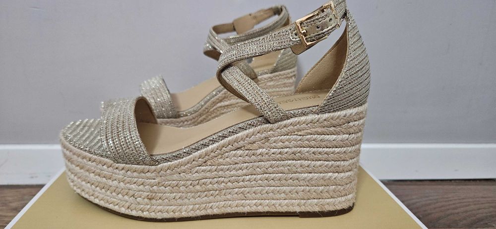 Сандали на платформа Michael Kors