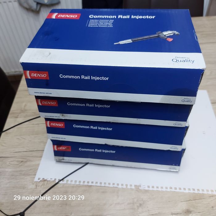 Vând injectoare și ax came Mazda cx5