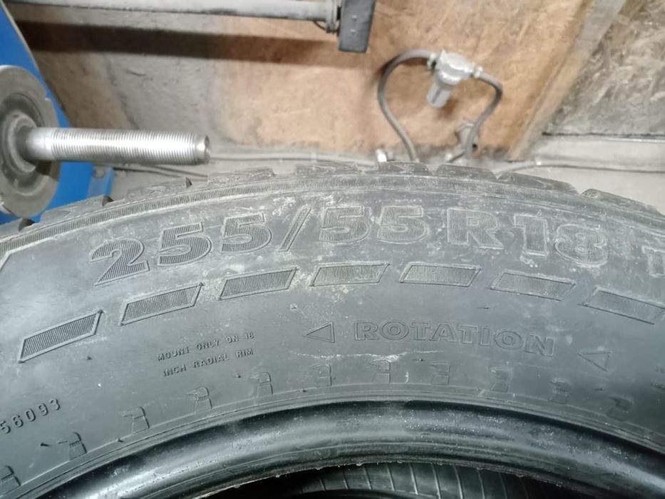 Продам шины Nokian