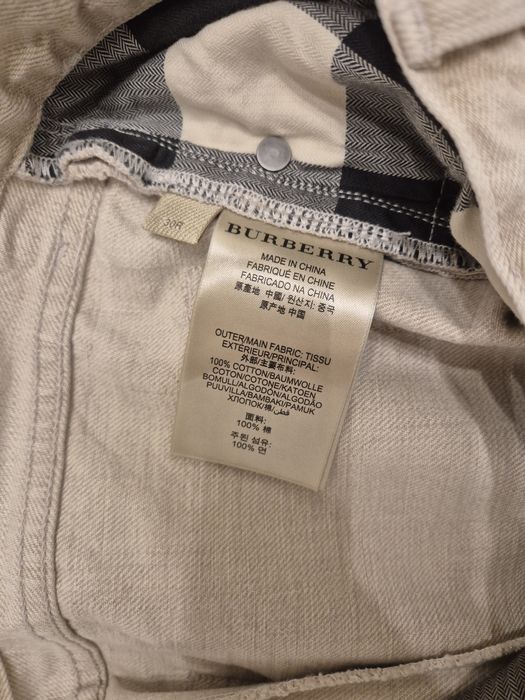 Blugi Burberry Brit de dama, culoare bej, marime 30R, in stare buna